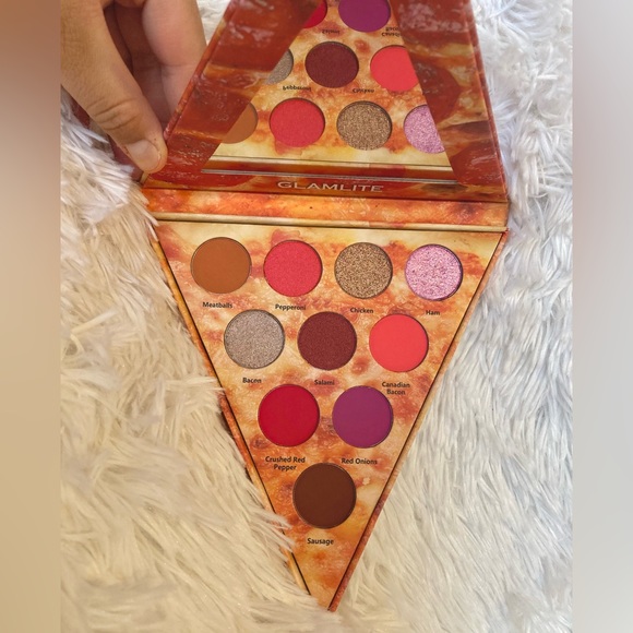 GlamLite Other - GlamLite - (DISCONTINUED) Pizza Slice Eyeshadow